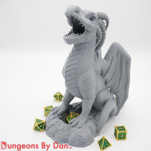 Load image into Gallery viewer, Dragon Dice Tower