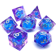 Cargar imagen en el visor de la galería, Dice Set, 7Pcs/Set Resin Sharp Edge Liquid Core Moving Eye Dice
