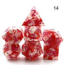 Cargar imagen en el visor de la galería, Dice Set, 7Pcs/Set Sharp Resin Polyhedral Dice - Three-layer Sandwich Dice
